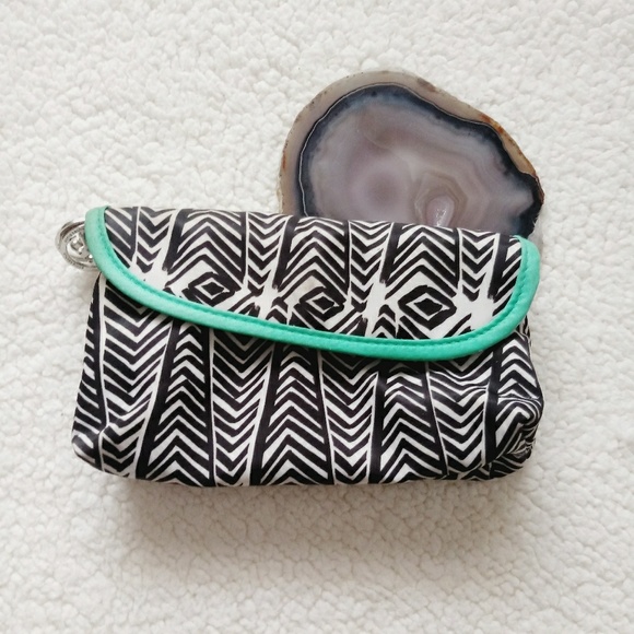 Sonia Kashuk Handbags - Sonia Kashuk Makeup Bag